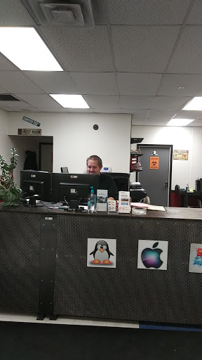 Computer Repair Service «Maine Geeks - iPhone & Computer Repair», reviews and photos, 849 Stillwater Ave #1, Bangor, ME 04401, USA