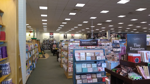 Book Store «Barnes & Noble», reviews and photos, 801 Lehigh Lifestyle Center, Whitehall, PA 18052, USA