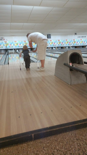 Bowling Alley «Tarheel Lanes», reviews and photos, 3275 Asheville Hwy, Hendersonville, NC 28791, USA