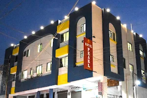 Pearl Hotel image