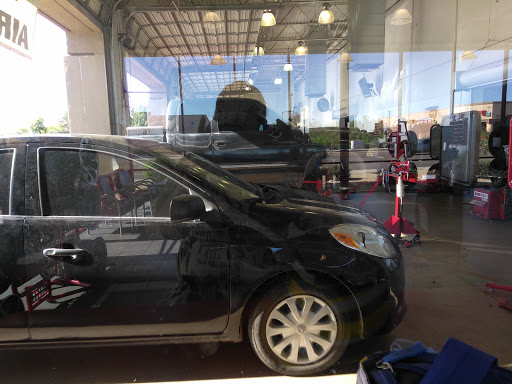 Tire Shop «Discount Tire Store - Mesa, AZ», reviews and photos, 2030 S Country Club Dr, Mesa, AZ 85210, USA