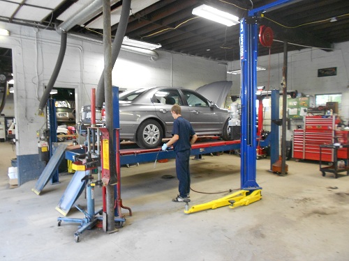 Auto Repair Shop «Harris Garage, Inc.», reviews and photos, 2348 Hayes Rd, Hayes, VA 23072, USA