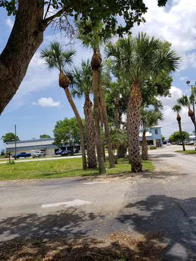 Furniture Store «Badcock Home Furniture & More», reviews and photos, 4423 Cherry Rd, West Palm Beach, FL 33409, USA