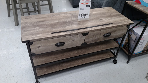 Discount Store «Big Lots», reviews and photos, 1155 Washington Pike, Bridgeville, PA 15017, USA