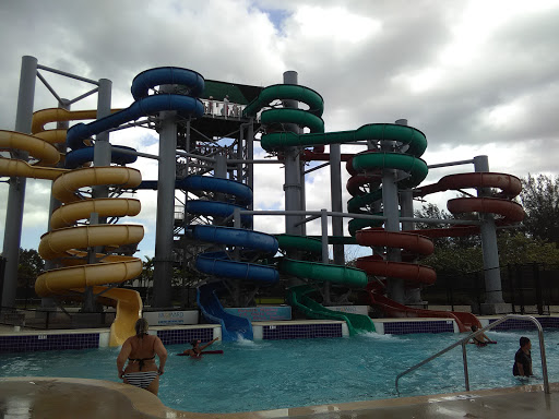 Water Park «Paradise Cove Waterpark in C.B. Smith Park», reviews and photos, 900 N Flamingo Rd, Pembroke Pines, FL 33028, USA