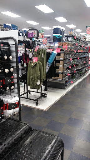 Sporting Goods Store «Big 5 Sporting Goods - Watsonville», reviews and photos, 1083 S Green Valley Rd, Watsonville, CA 95076, USA