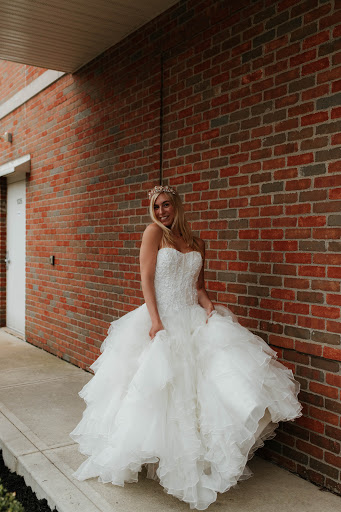 Bridal Shop «SGE Bridal Boutique», reviews and photos, 1020 N Hamilton Rd, Gahanna, OH 43230, USA