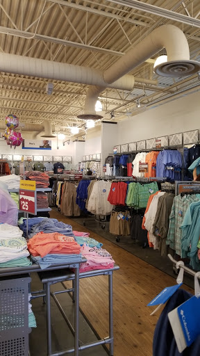 Sportswear Store «Columbia Sportswear Outlet Store», reviews and photos, 5885 Gulf Fwy #301, Texas City, TX 77591, USA