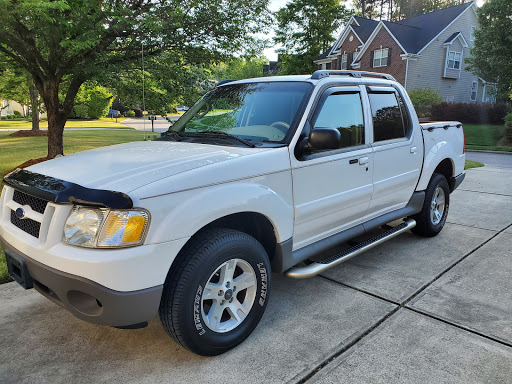 Used Car Dealer «Apex Car & Truck Sales», reviews and photos, 308 N Salem St, Apex, NC 27502, USA