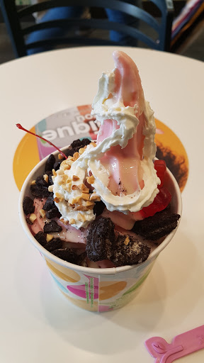 Frozen Yogurt Shop «Yogurtland», reviews and photos, 7211 Plaza Center Dr #140, West Jordan, UT 84084, USA