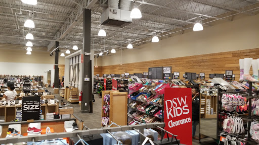 Shoe Store «DSW Designer Shoe Warehouse», reviews and photos, 538 Boston Post Rd, Orange, CT 06477, USA