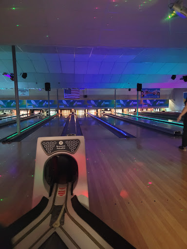 Bowling Alley «Hopewell Bowling Center», reviews and photos, 115 S 15th Ave, Hopewell, VA 23860, USA