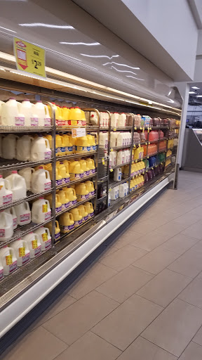 Grocery Store «Acme Fresh Market No. 1», reviews and photos, 1835 W Market St, Akron, OH 44313, USA