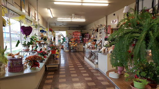 Florist «Kern Park Flower Shoppe», reviews and photos, 6713 SE Holgate Blvd, Portland, OR 97206, USA