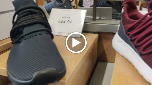 Shoe Store «DSW Designer Shoe Warehouse», reviews and photos, 2453 NW 185th Ave, Hillsboro, OR 97124, USA