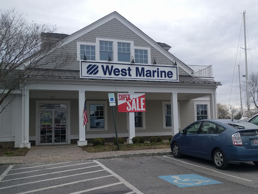 West Marine, 389 Deale Rd, Tracys Landing, MD 20779, USA, 