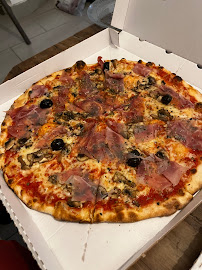 Plats et boissons du Pizzeria La Pizza du Palais à Marseille - n°7