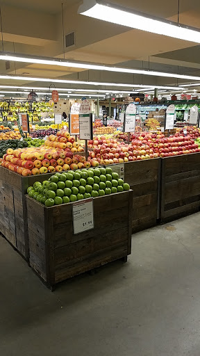 Grocery Store «Whole Foods Market», reviews and photos, 429 N Broadway, Jericho, NY 11753, USA