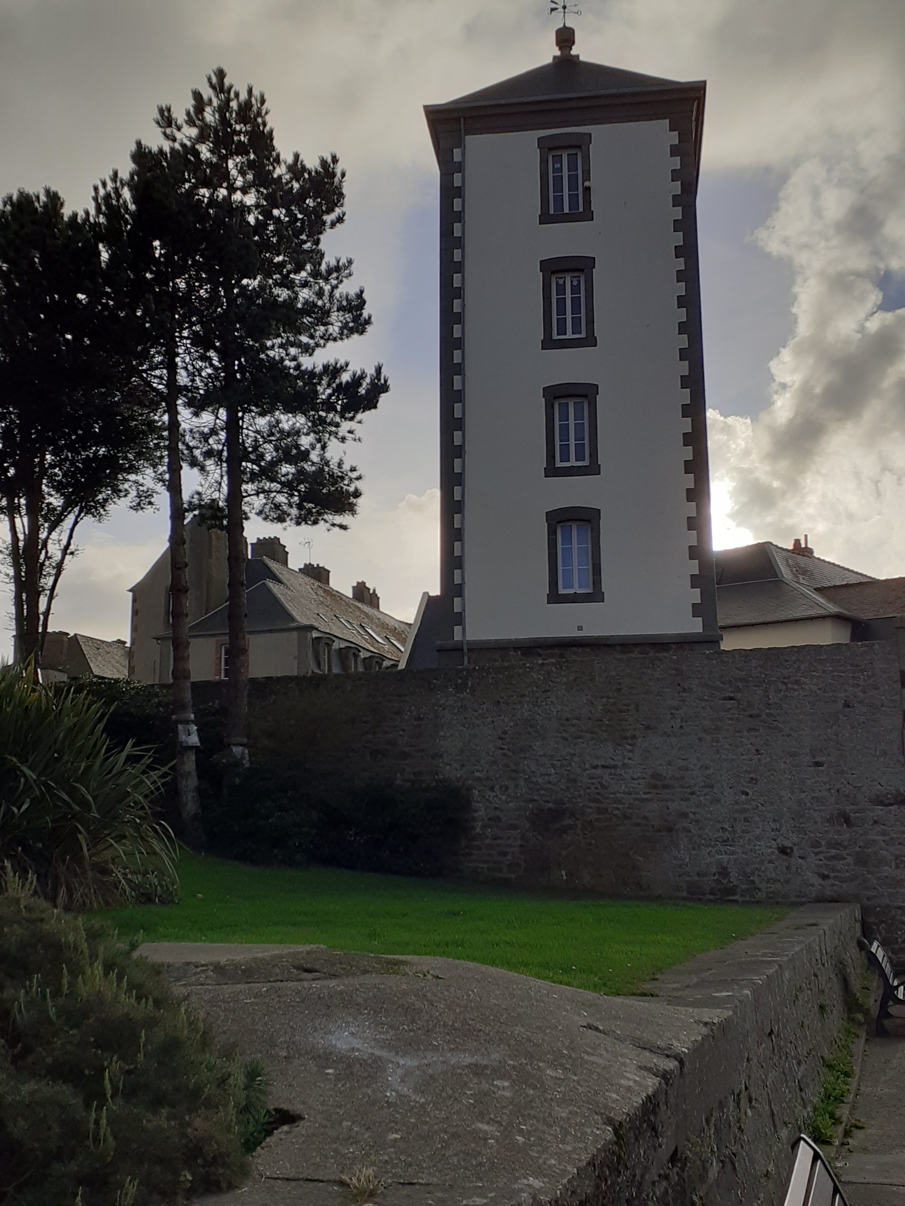 Photo n° 2 de l'avis de Mai.5 fait le 17/11/2021 à 20:43