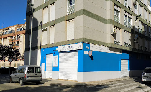 Clínica Fisioterapia y Podología Herranz en Puerto ( El