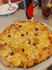 Pizza du Restaurant L'Escale à Cannes - n°5
