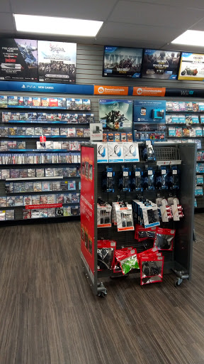 Video Game Store «GameStop», reviews and photos, 3011 S Glenstone Ave, Springfield, MO 65804, USA