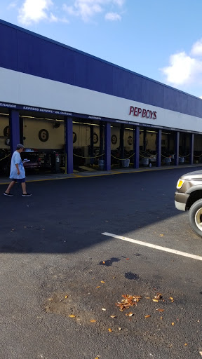 Auto Parts Store «Pep Boys Auto Parts & Service», reviews and photos, 7305 W Commercial Blvd, Tamarac, FL 33319, USA