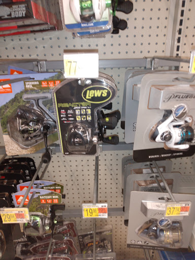 Department Store «Walmart Supercenter», reviews and photos, 180 Veterans Dr N, Huntingdon, TN 38344, USA