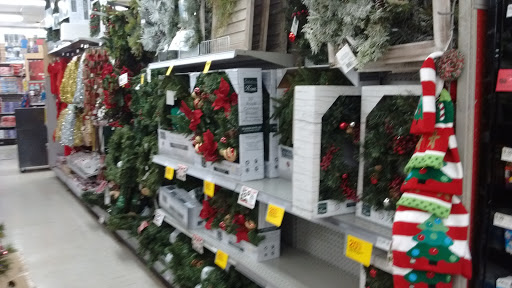 Hardware Store «John W Weiss Ace Hardware», reviews and photos, 1560 Waukegan Rd, Glenview, IL 60025, USA