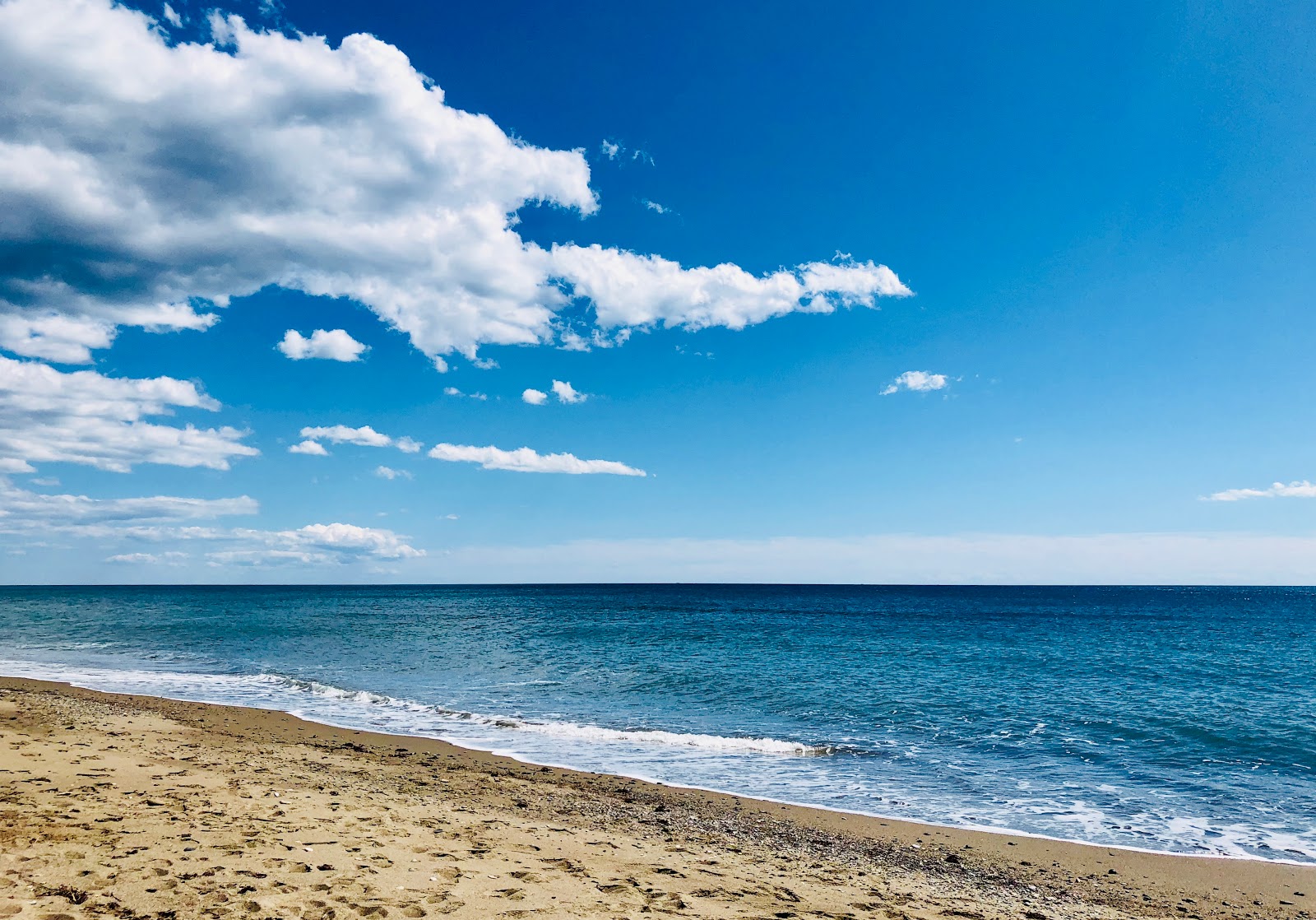 Foto av Torre Ancon beach med rymlig bukt