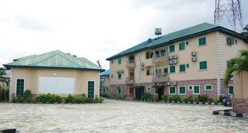 DANETO HOTEL AND CONFERENCE LIMITED, 8 REHOBOTH DRIVE, OFF EGBO-ETCHE ROAD, Port Harcourt, Nigeria, Budget Hotel, state Rivers
