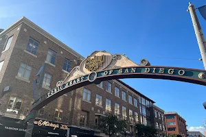 Gaslamp Quarter Sign image