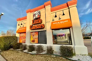 Little Caesars Pizza image