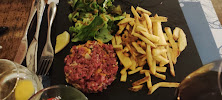 Steak tartare du Restaurant Les 100 Culottes Brasserie Bar Tapas à Lourdes - n°7