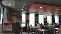 Atmosphère du Restaurant KFC Mâcon Sud à Mâcon - n°20