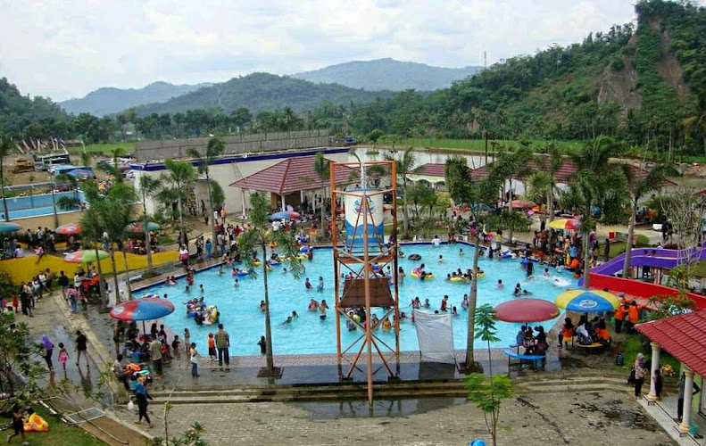 Dream Land Water Park