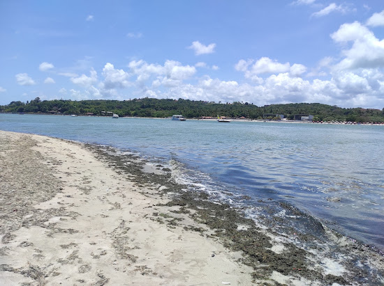 Pontal de Maria Farinha Beach