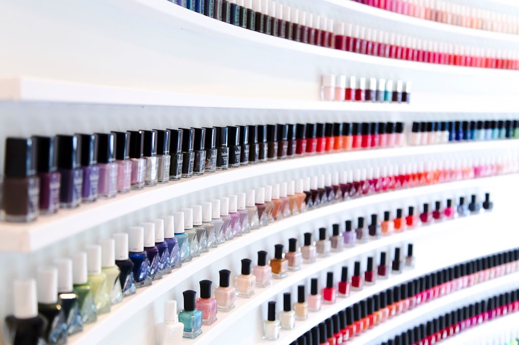 GOLDEN FLOWER NAIL SPA in Summit 07901
