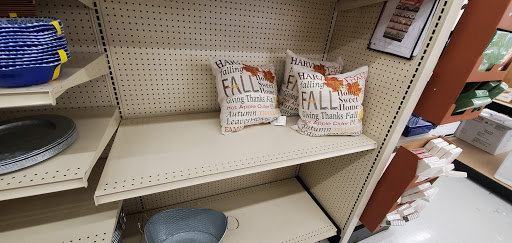 Discount Store «Big Lots», reviews and photos, 50700 Gratiot Ave, Chesterfield, MI 48051, USA