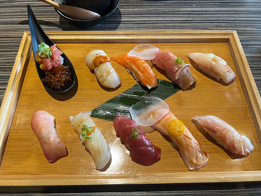 Hinata Sushi Kitchen