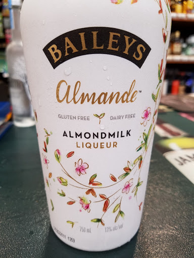 Liquor Store «Valley Stream Wine & Liquor», reviews and photos, 263 W Merrick Rd, Valley Stream, NY 11580, USA