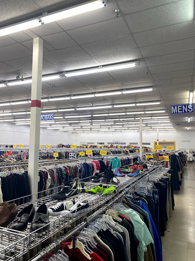 Thrift Store «American Thrift Store», reviews and photos, 5510 N Springboro Pike, Dayton, OH 45449, USA