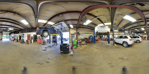 Auto Repair Shop «Spicer Automotive», reviews and photos, 33580 Bainbridge Rd, Solon, OH 44139, USA