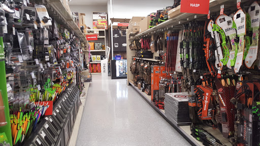 Sporting Goods Store «Academy Sports + Outdoors», reviews and photos, 1351 S Interstate Hwy 35, Round Rock, TX 78664, USA