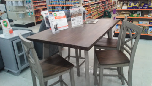 Discount Store «Big Lots», reviews and photos, 1321 2nd St, Henderson, KY 42420, USA