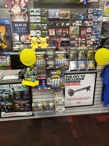 Video Game Store «GameStop», reviews and photos, 400 Bluebell Dr NW, New Philadelphia, OH 44663, USA