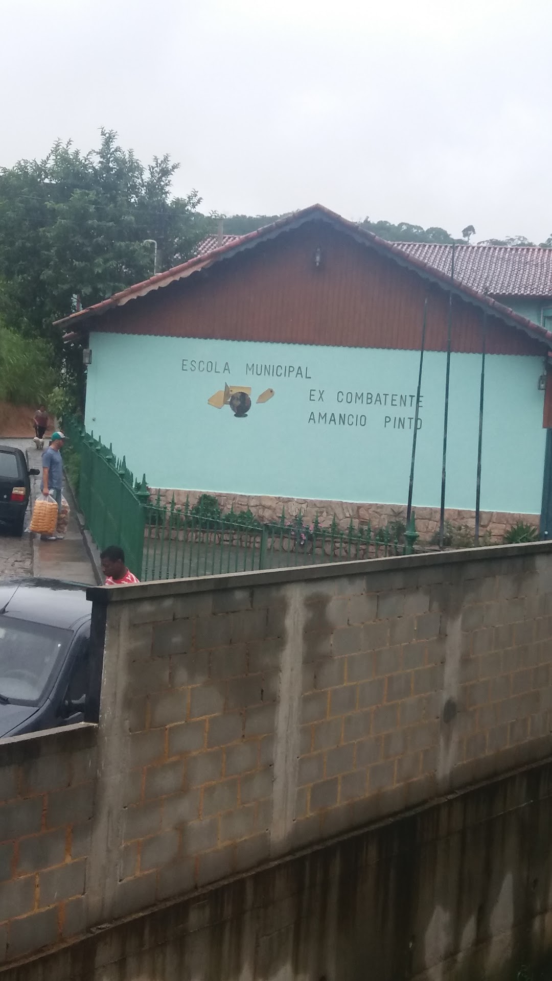 Escola Municipal Ex-Combatente Amancio Pinto
