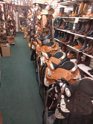 Outlaw Outfitters, 530 US-206, Newton, NJ 07860, USA, 