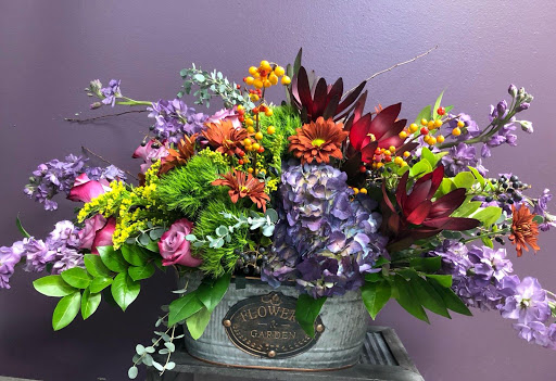Florist «Off Broadway Floral & Gift», reviews and photos, 420 N Ridge Rd, Lorain, OH 44053, USA