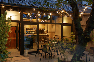 SAKAINOMA cafe and hotel 熊 image